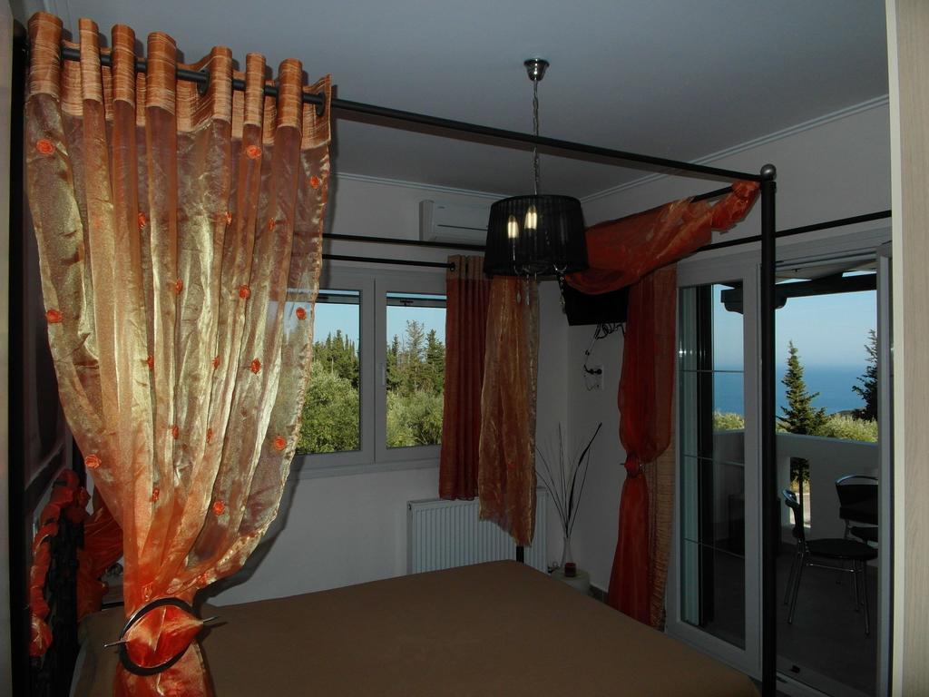 Ionian Villas Ayios Nikitas Bilik gambar