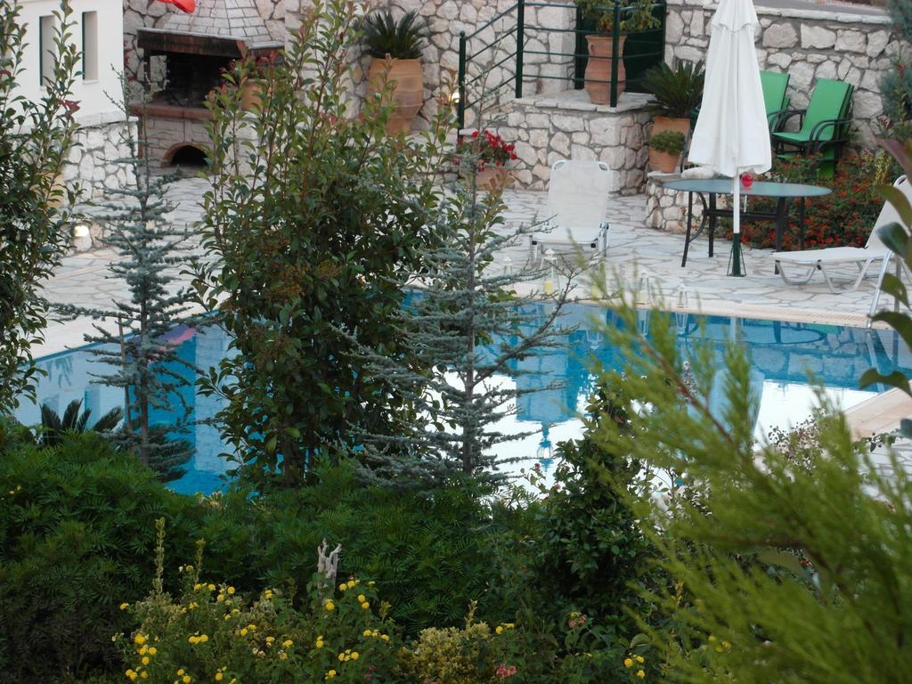 Ionian Villas Ayios Nikitas Bilik gambar