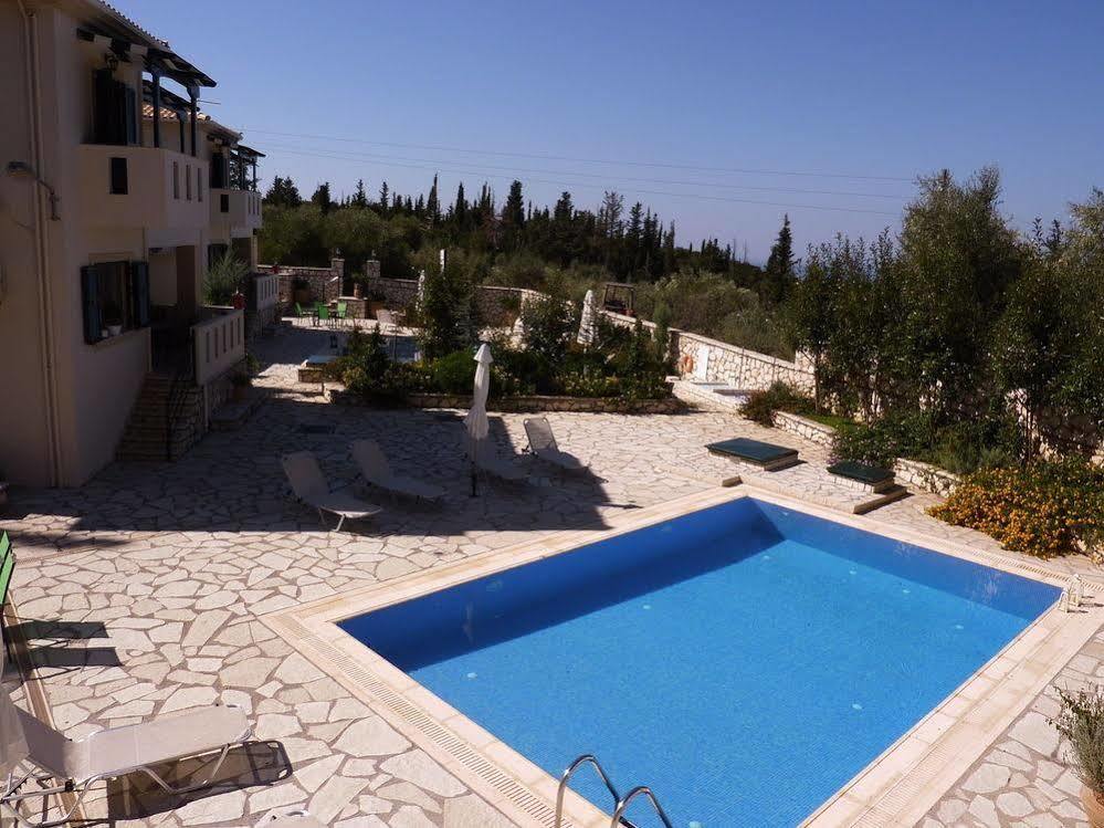 Ionian Villas Ayios Nikitas Luaran gambar